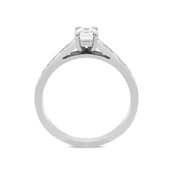 Platinum 0.50ct Diamond Emerald Cut Graduating Ring, FEU-630. 